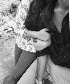 real gf bf hidden face pic