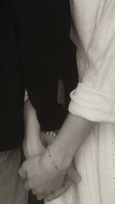 real gf bf hidden face pic