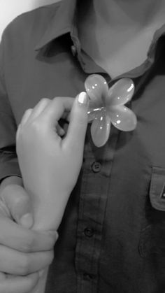 real gf bf hidden face pic