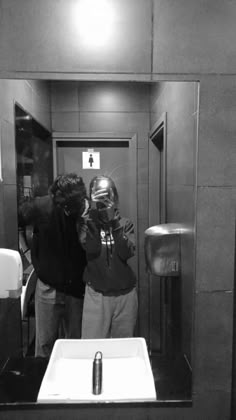 real gf bf hidden face pic