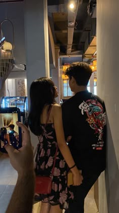 real gf bf hidden face pic