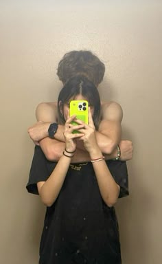 simple couple photo pose