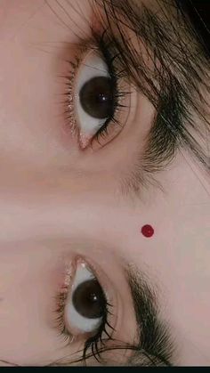 simple girl eyes pic