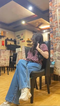 snapchat instagram hidden face pose