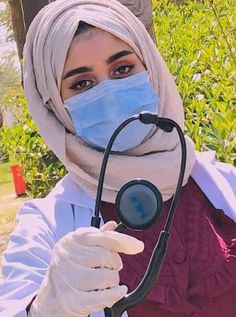 stylish girl doctor dp