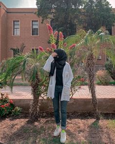 stylish girl doctor dp