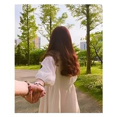 stylish islamic couple dp