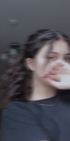 stylish photo pose for girl selfie